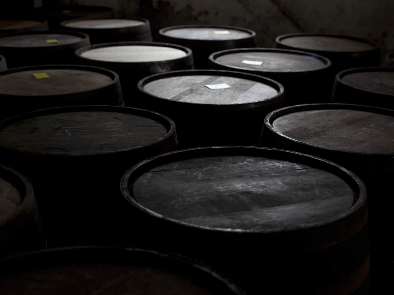 https://summertonclub.com/wp-content/uploads/2025/02/Speyburn_-_Casks_1_story_block_secondary﹖1664548683.jpg